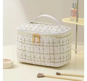 Косметичка женская винтажная, дорожная, белая Косметичка женская винтажная, дорожная, белая